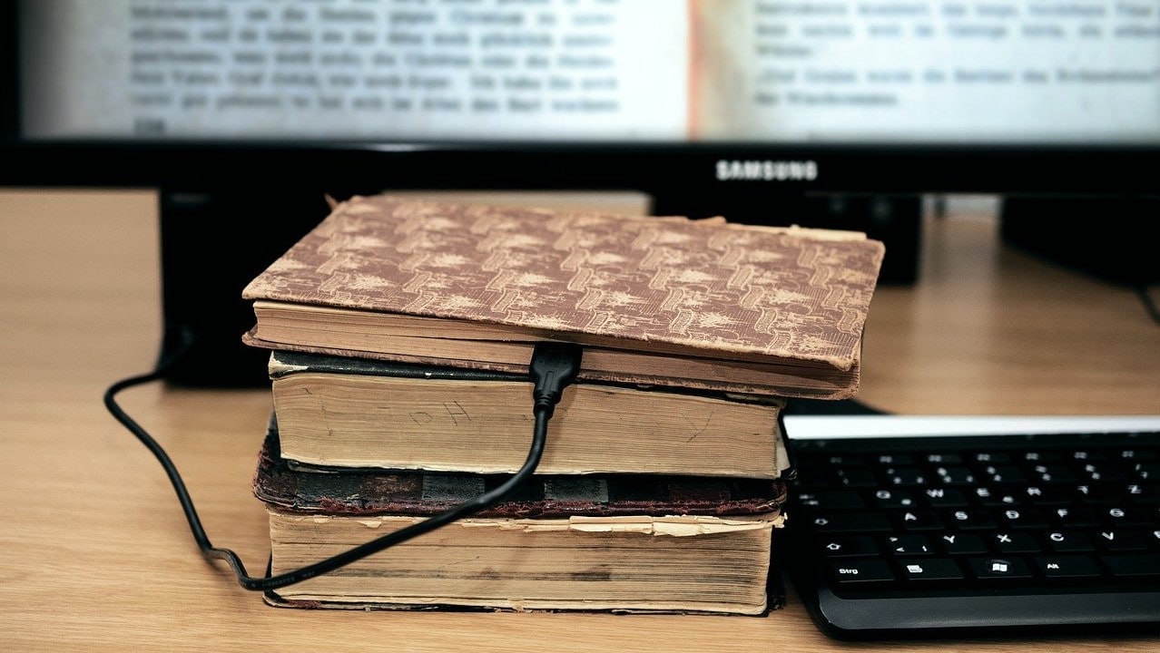 Digitalisierung: Wirtschaft braucht Hilfe, Verbraucher Schutz